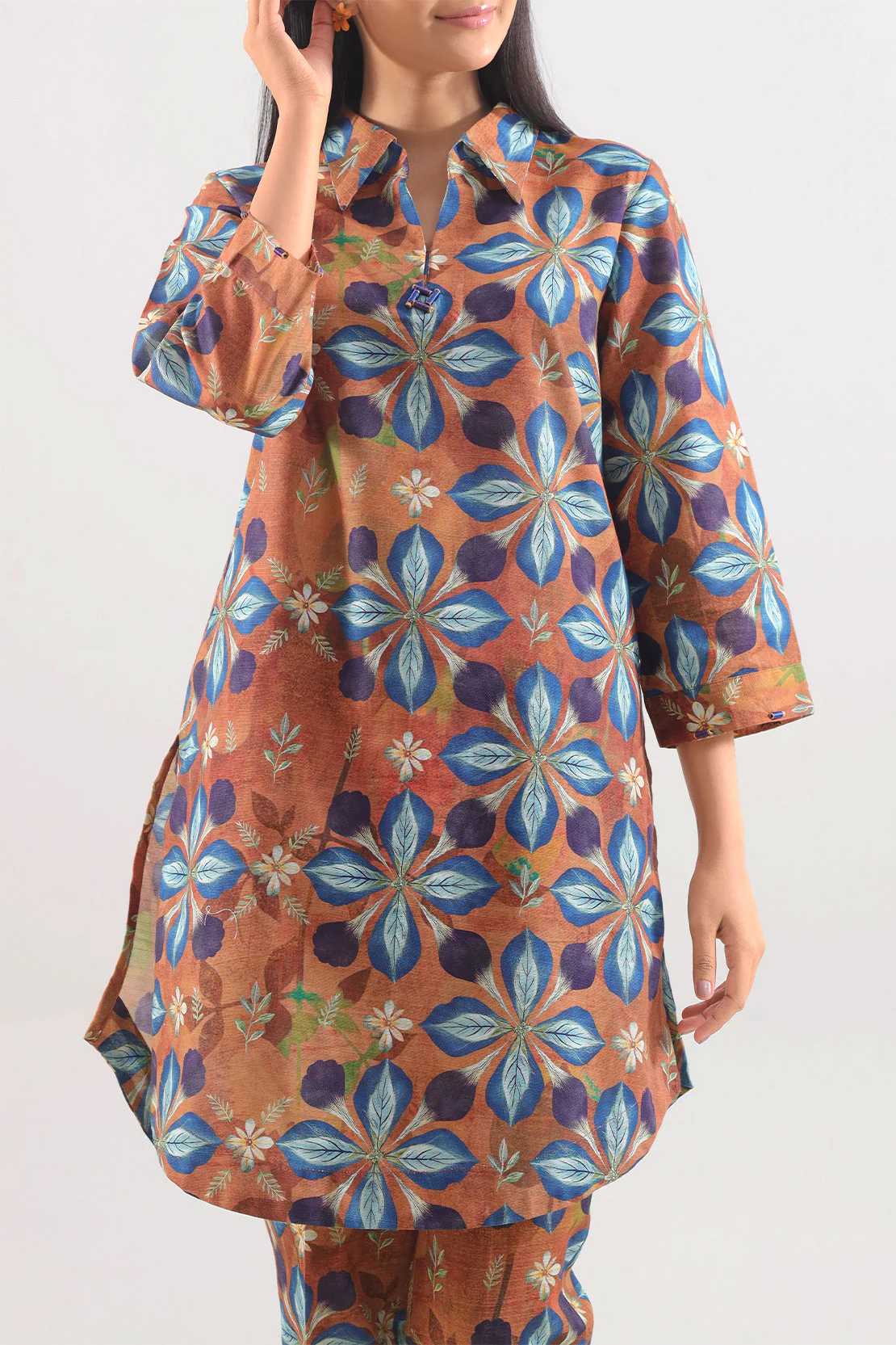 Unstitched Printed Lawn 2 Piece (Shirt/Trouser) - Image 2