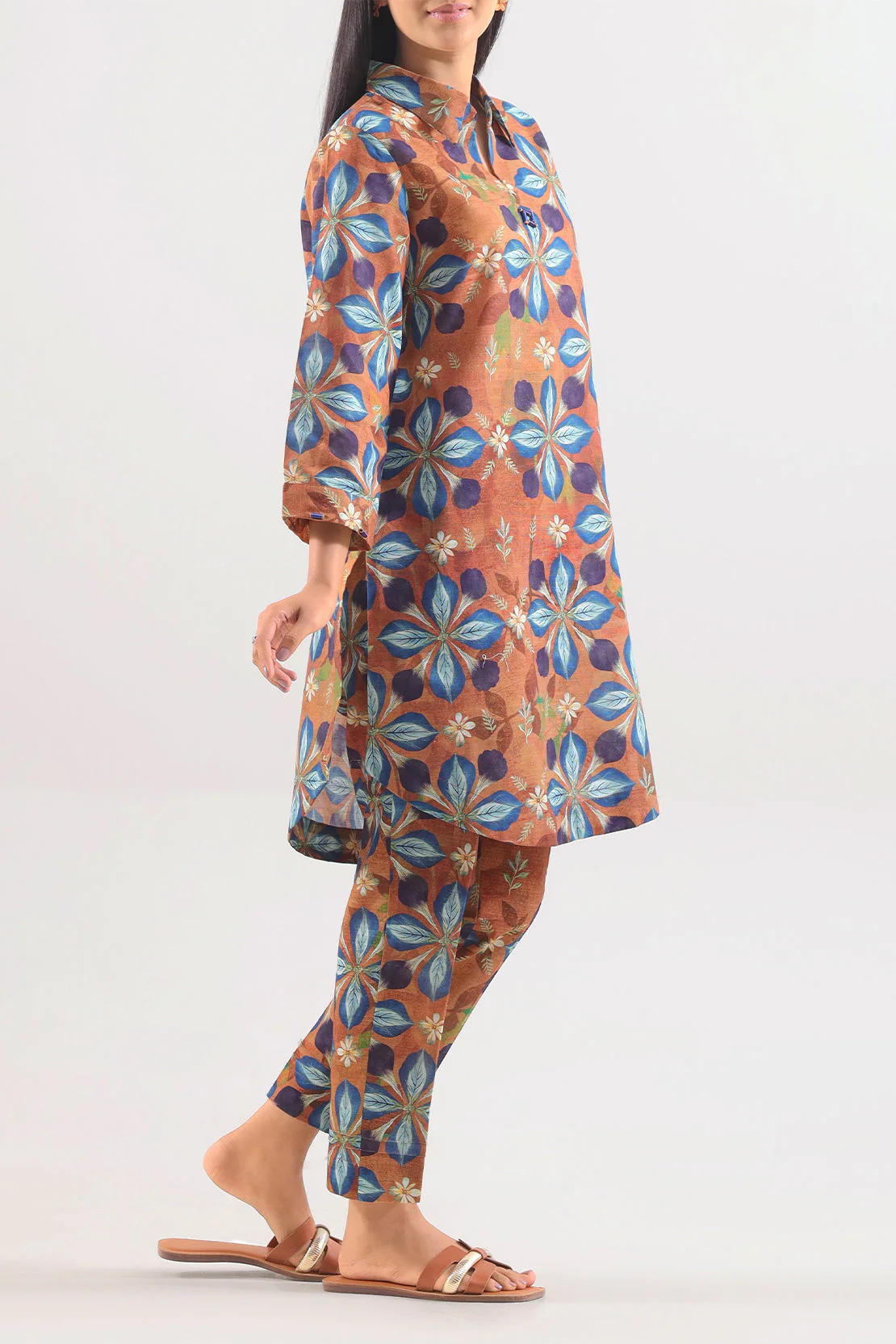 Unstitched Printed Lawn 2 Piece (Shirt/Trouser) - Image 3