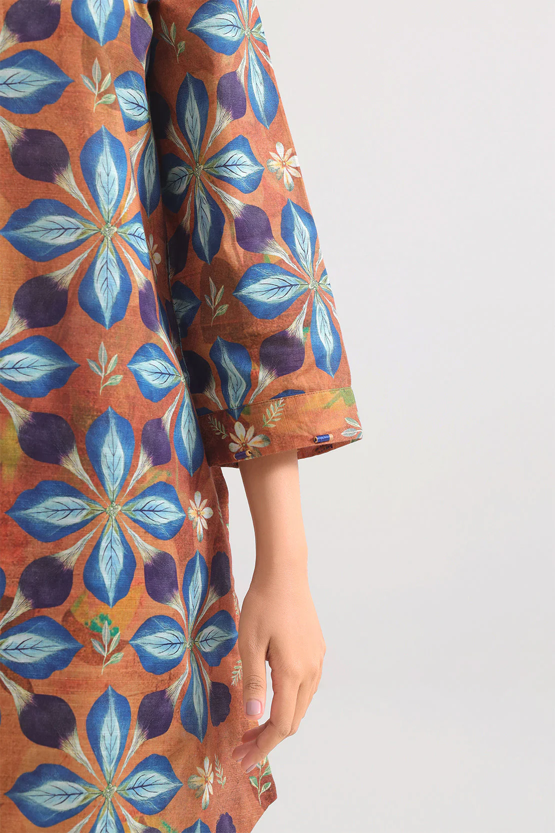 Unstitched Printed Lawn 2 Piece (Shirt/Trouser) - Image 5