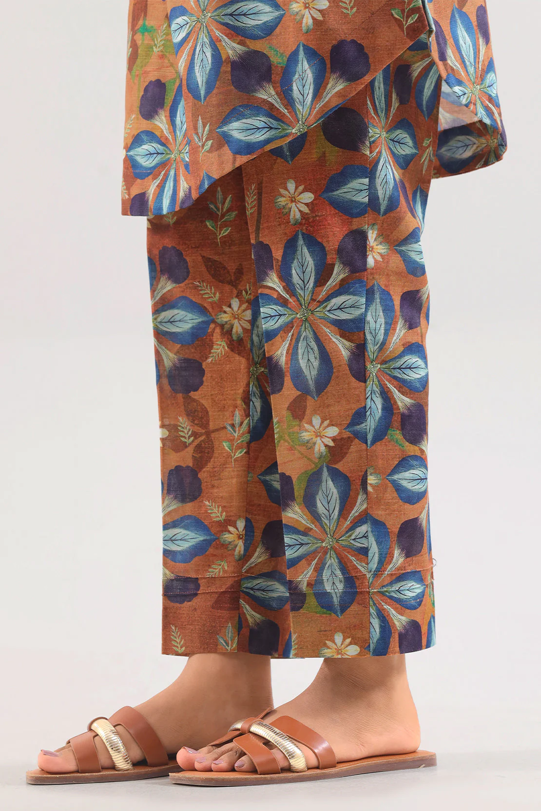 Unstitched Printed Lawn 2 Piece (Shirt/Trouser) - Image 6