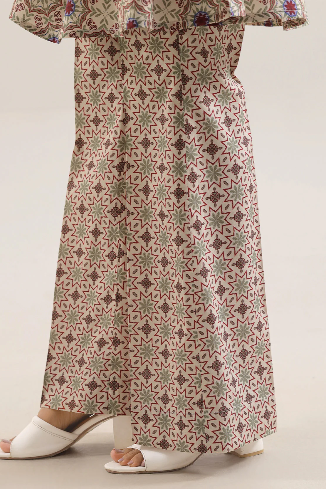 Unstitched Printed Lawn 2 Piece (Shirt/Trouser) - Image 7