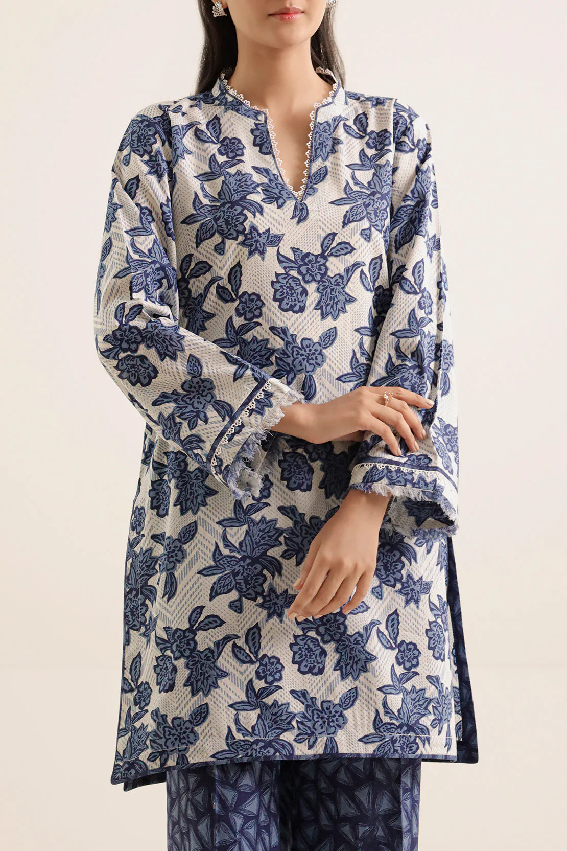 Unstitched Printed Lawn 2 Piece (Shirt/Trouser) - Image 2