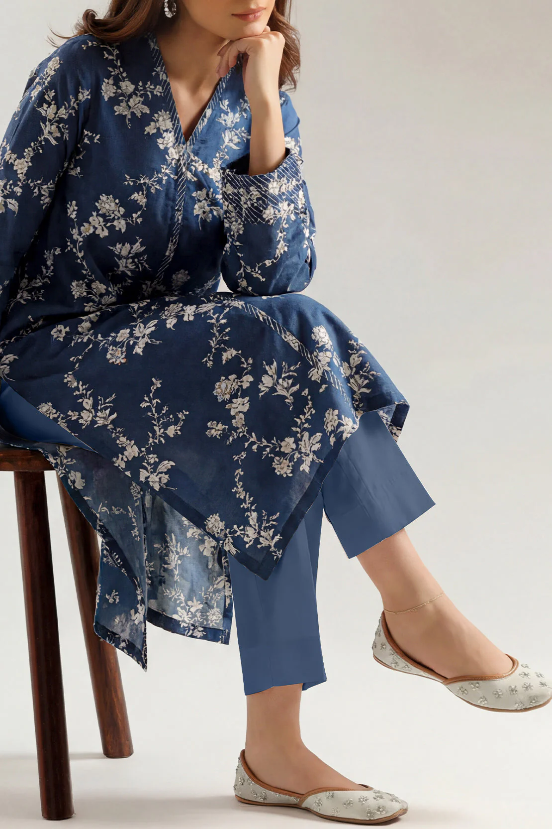 Unstitched Printed Lawn 2 Piece (Shirt/Trouser) - Image 2