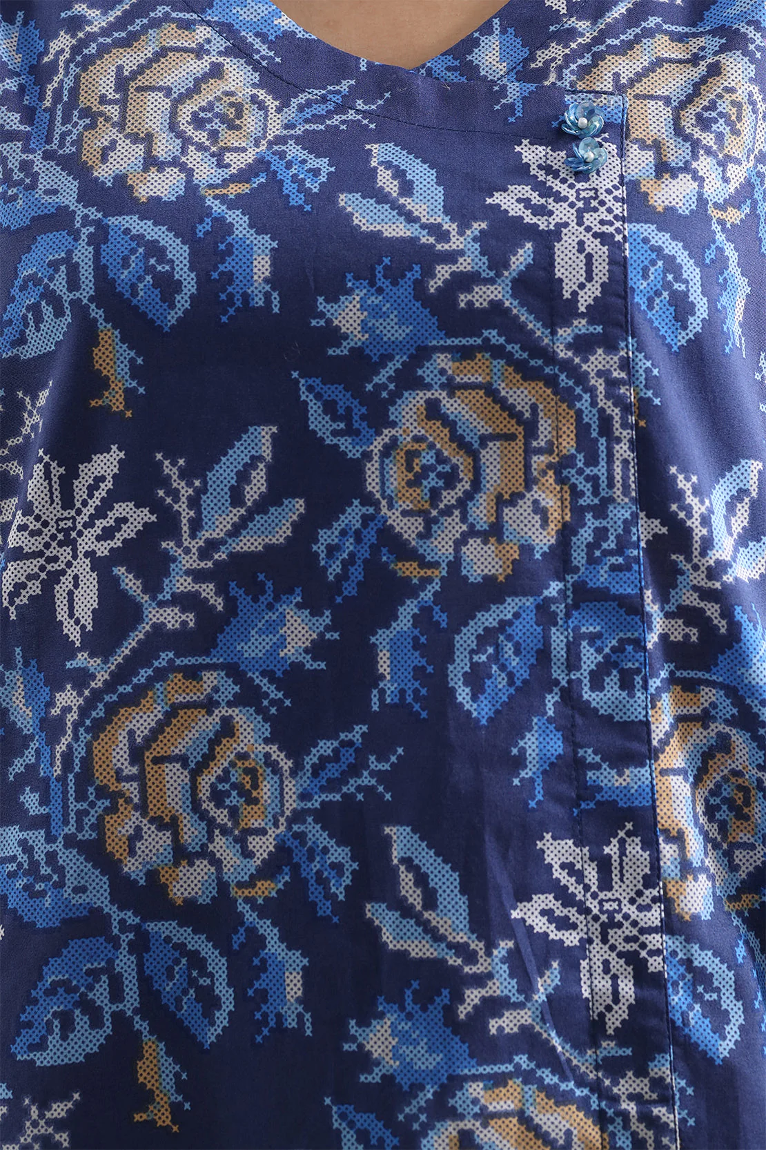 Unstitched Printed Lawn 2 Piece (Shirt/Trouser) - Image 3