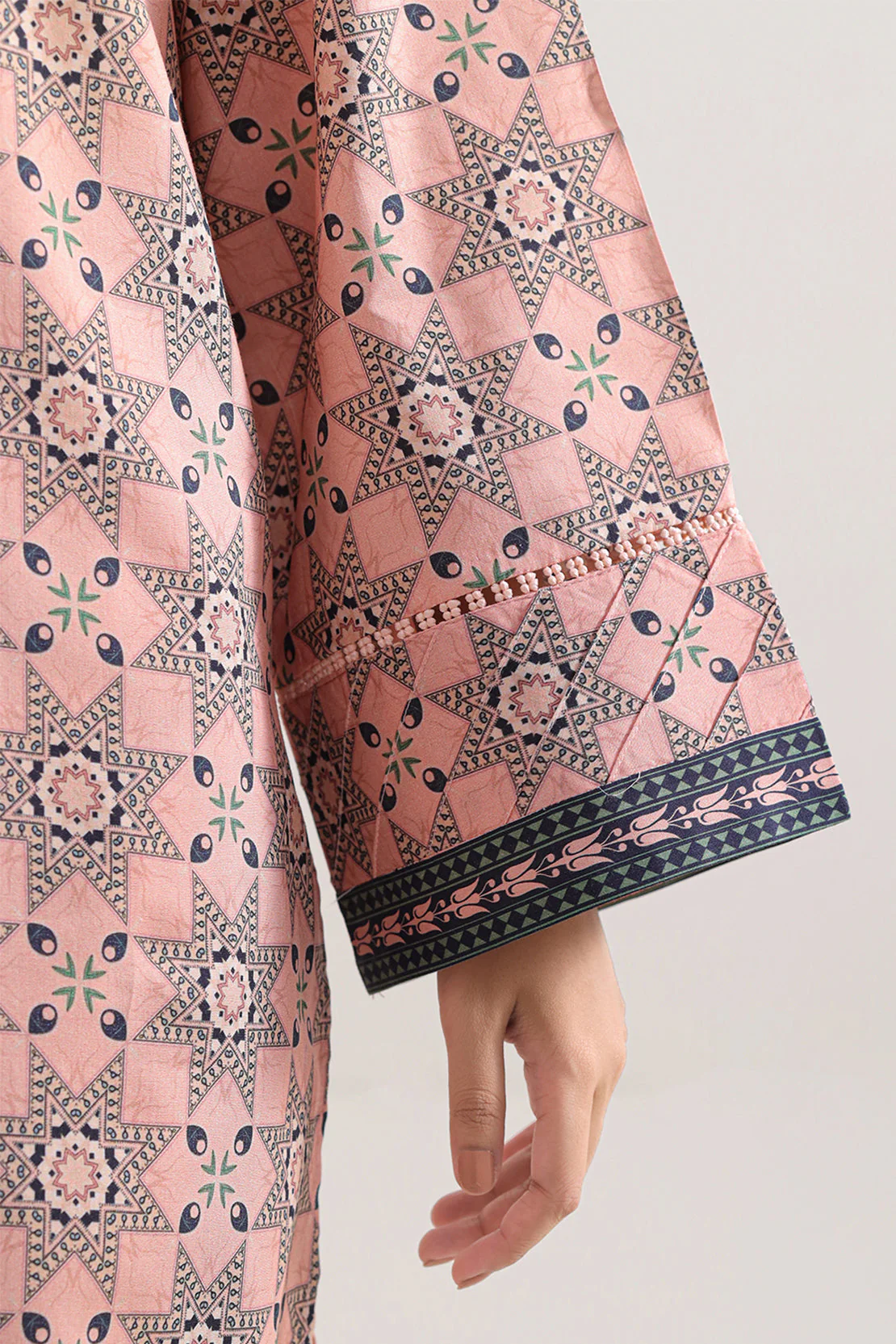 Unstitched Printed Lawn 2 Piece (Shirt/Trouser) - Image 5