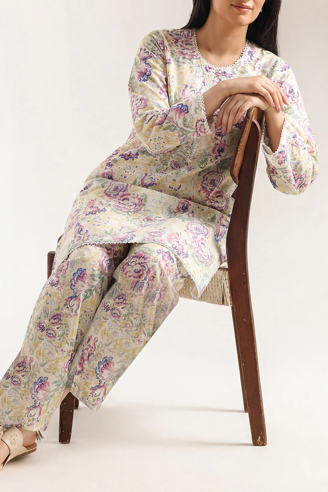 Unstitched Printed Lawn 2 Piece (Shirt/Trouser)