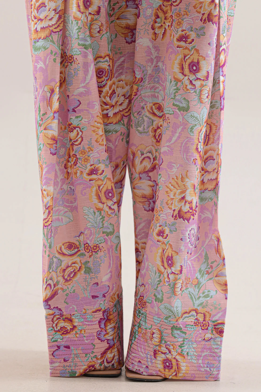 Unstitched Printed Lawn 2 Piece (Shirt/Trouser) - Image 4