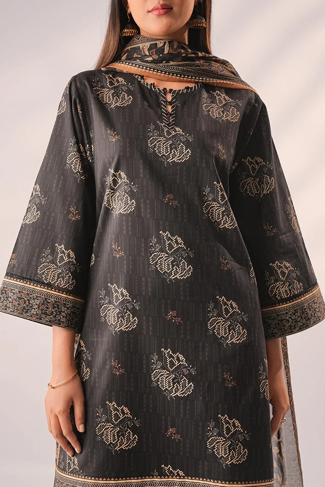 Unstitched Printed Lawn 3 Piece