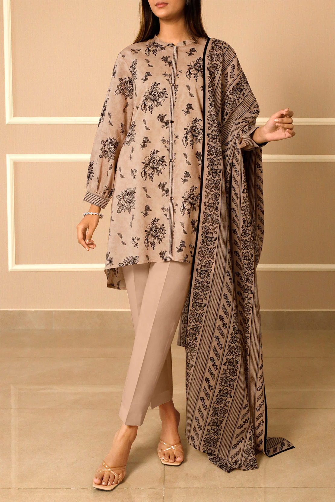 Unstitched Printed Lawn 3 Piece - Image 3