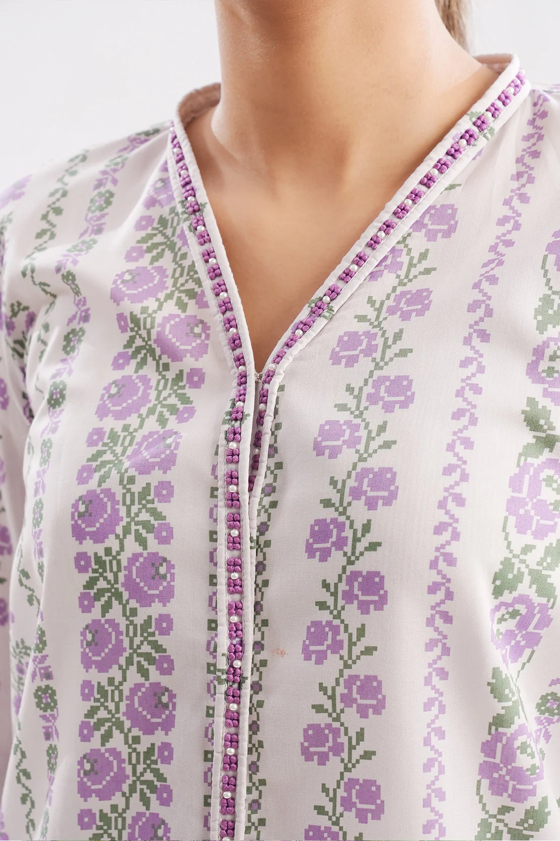 Unstitched Printed Lawn 3 Piece - Image 9