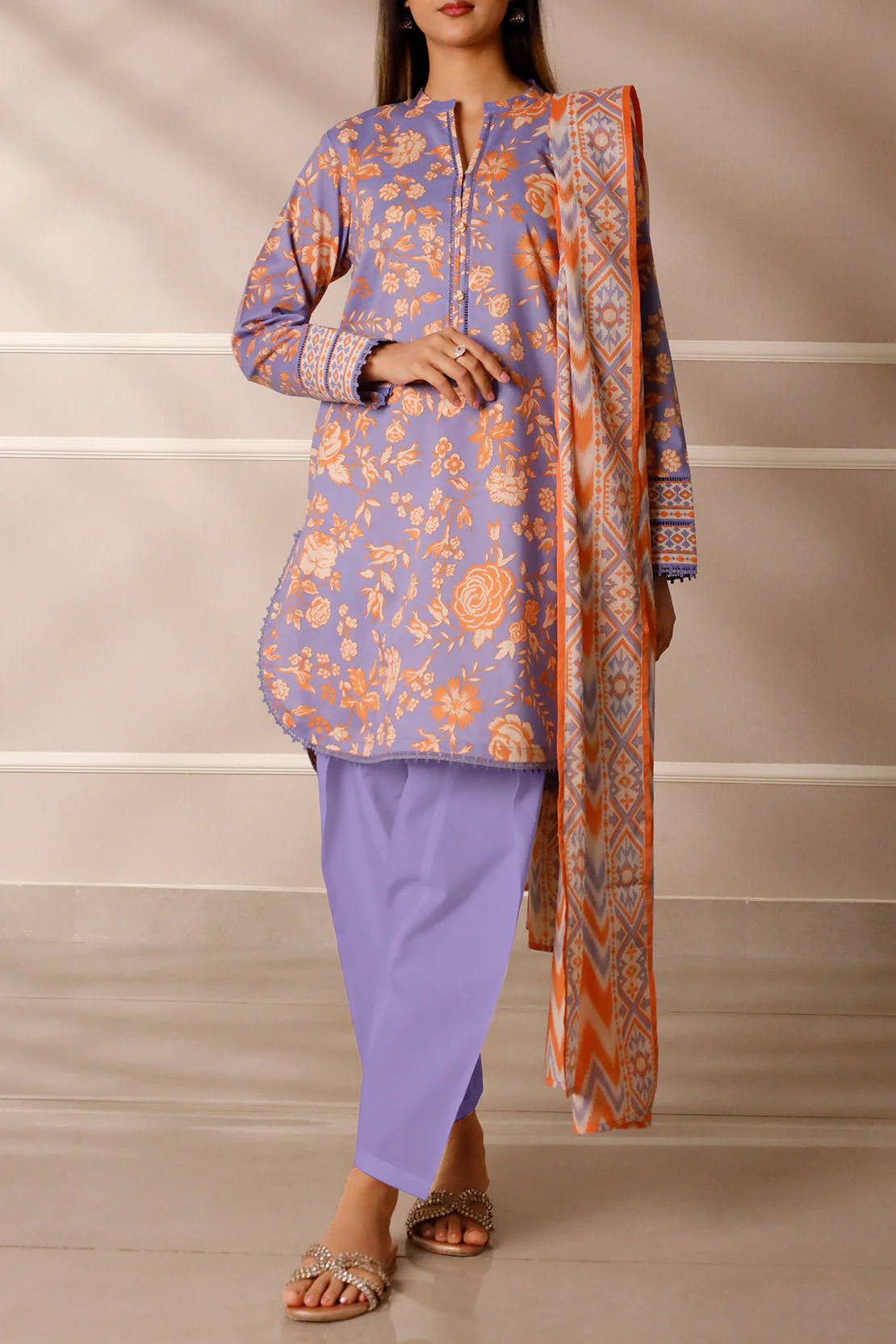Unstitched Printed Lawn 3 Piece - Image 2
