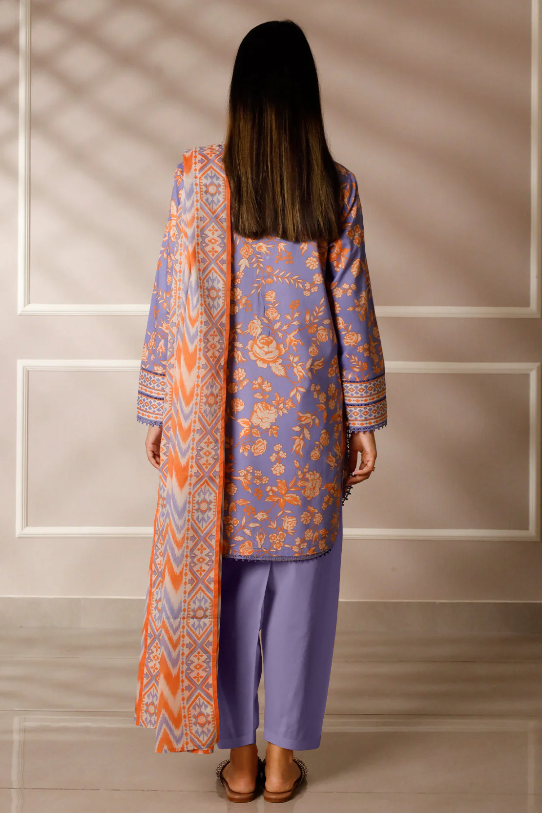 Unstitched Printed Lawn 3 Piece - Image 5