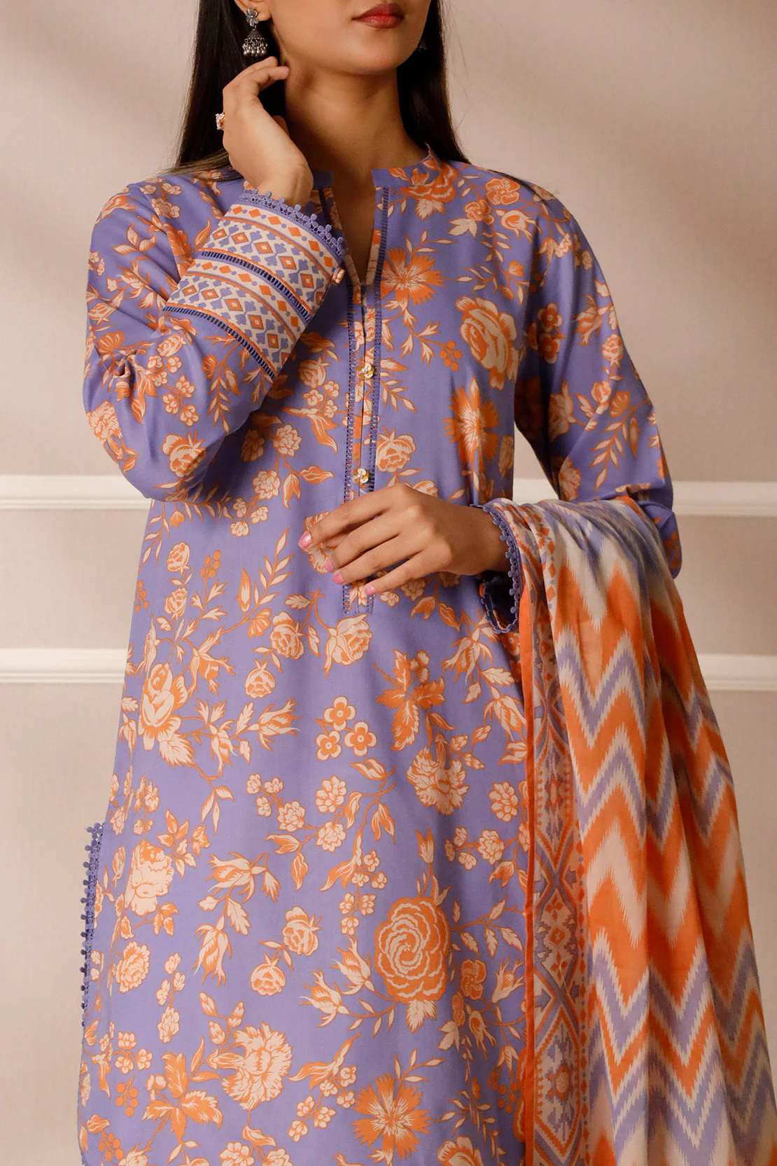 Unstitched Printed Lawn 3 Piece - Image 6