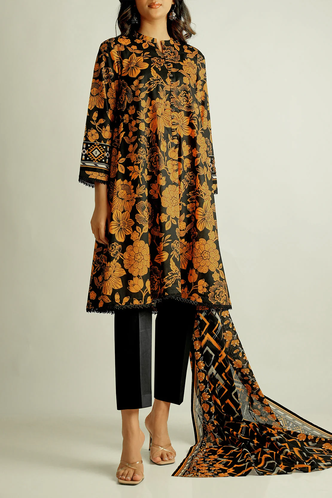 Unstitched Printed Lawn 3 Piece - Image 2