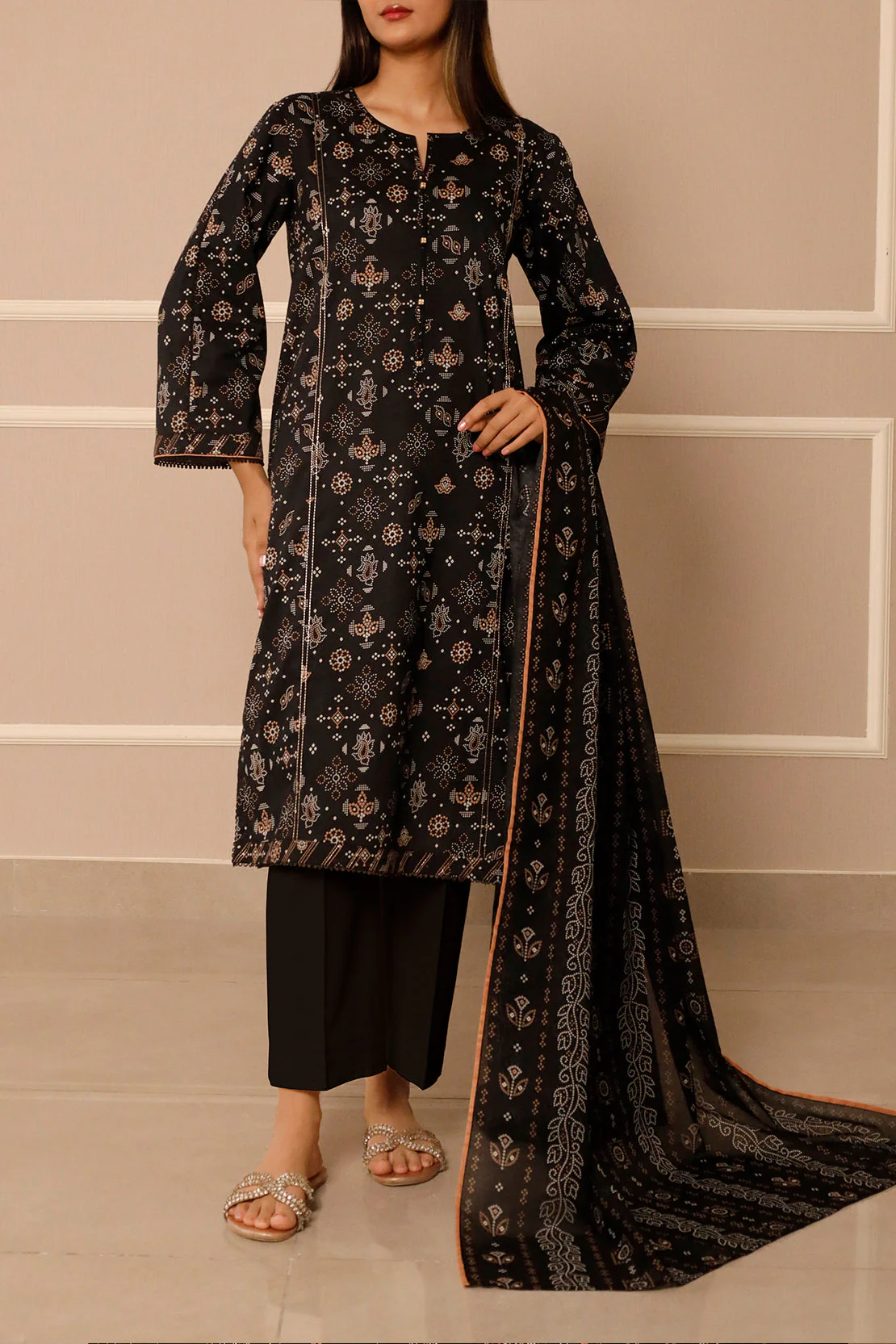 Unstitched Printed Lawn 3 Piece - Image 2