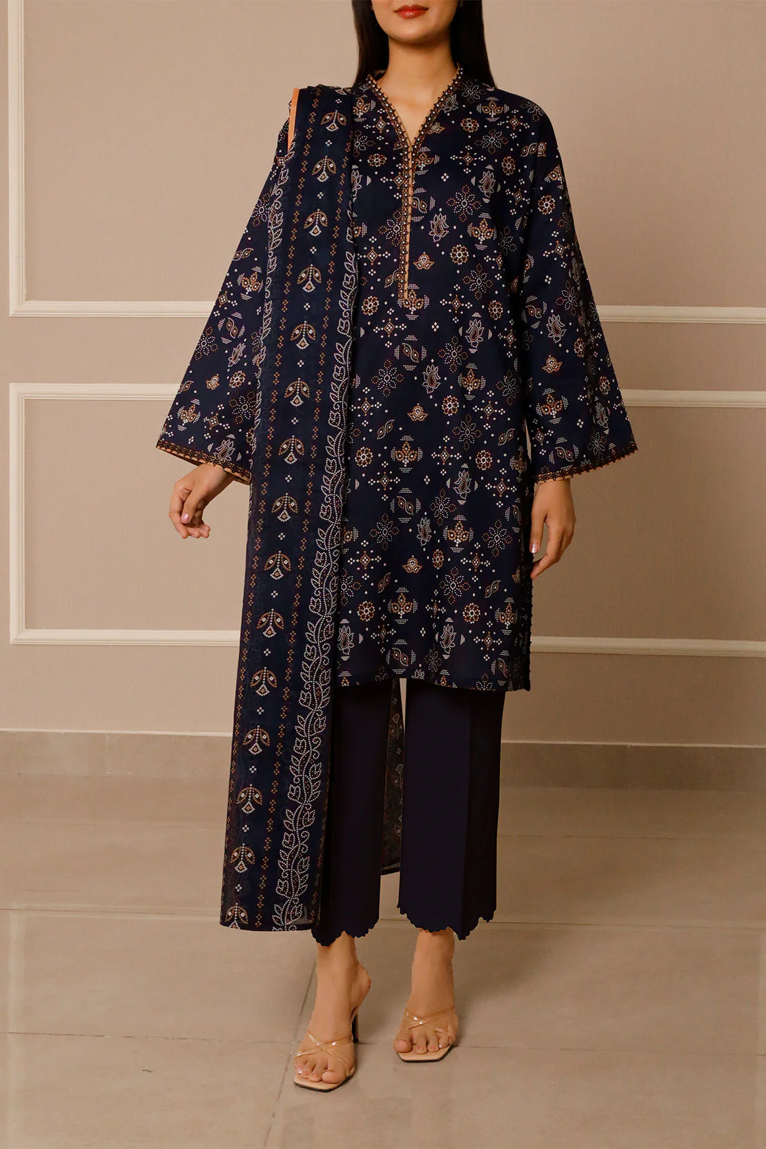 Unstitched Printed Lawn 3 Piece - Image 2