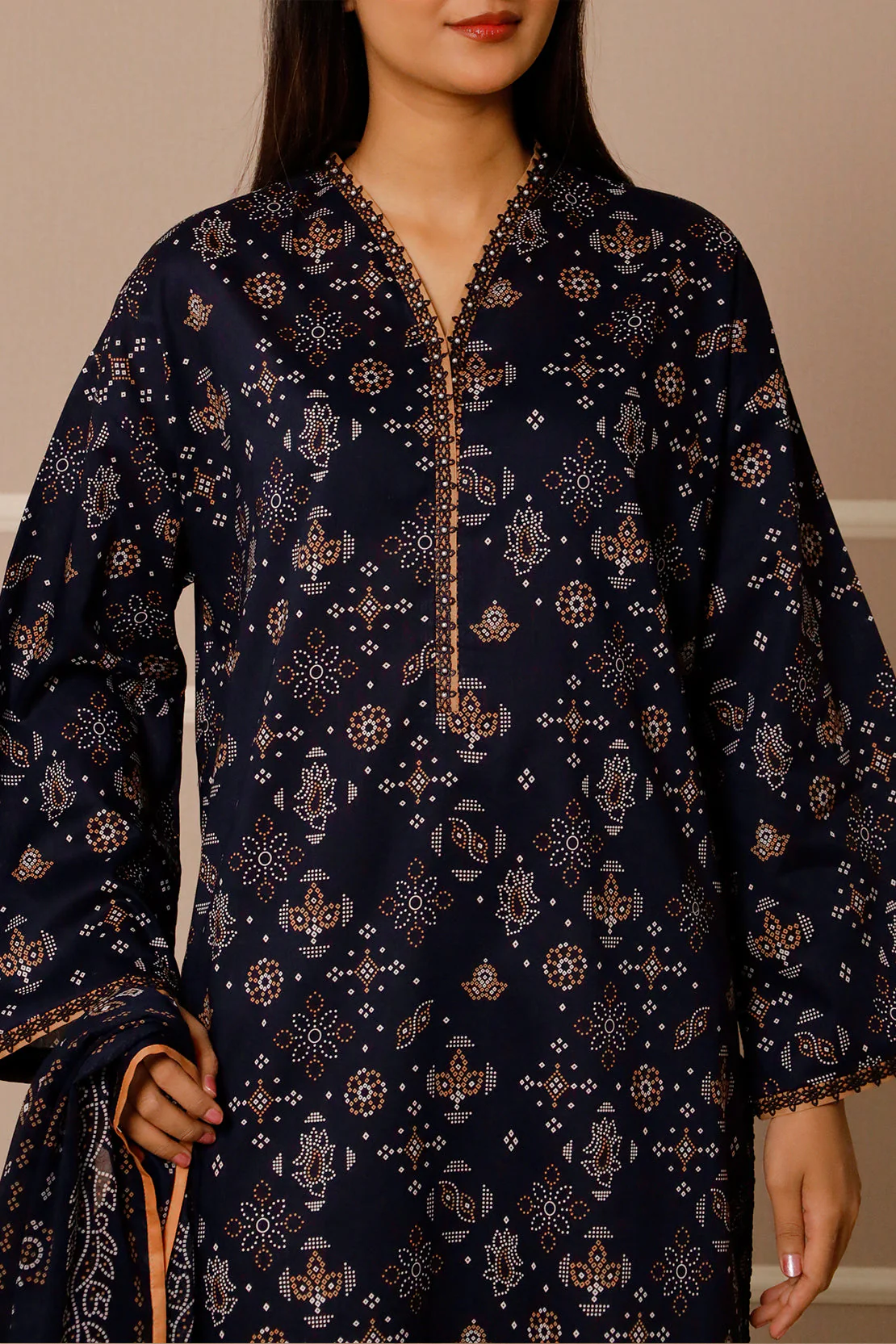 Unstitched Printed Lawn 3 Piece - Image 4