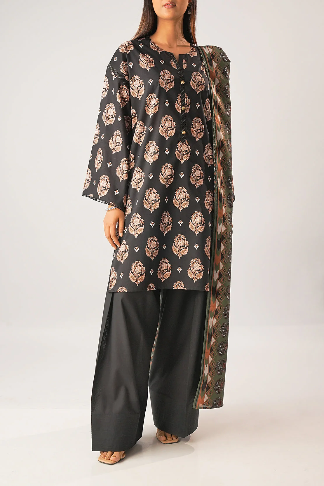 Unstitched Printed Lawn 3 Piece - Image 2