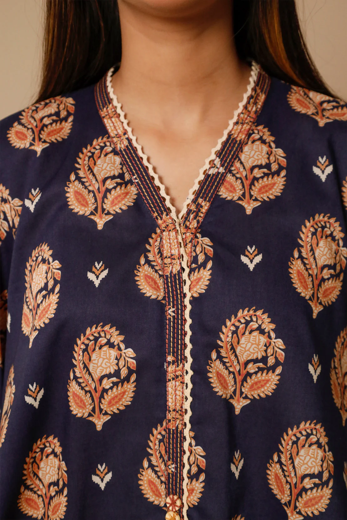 Unstitched Printed Lawn 3 Piece - Image 7