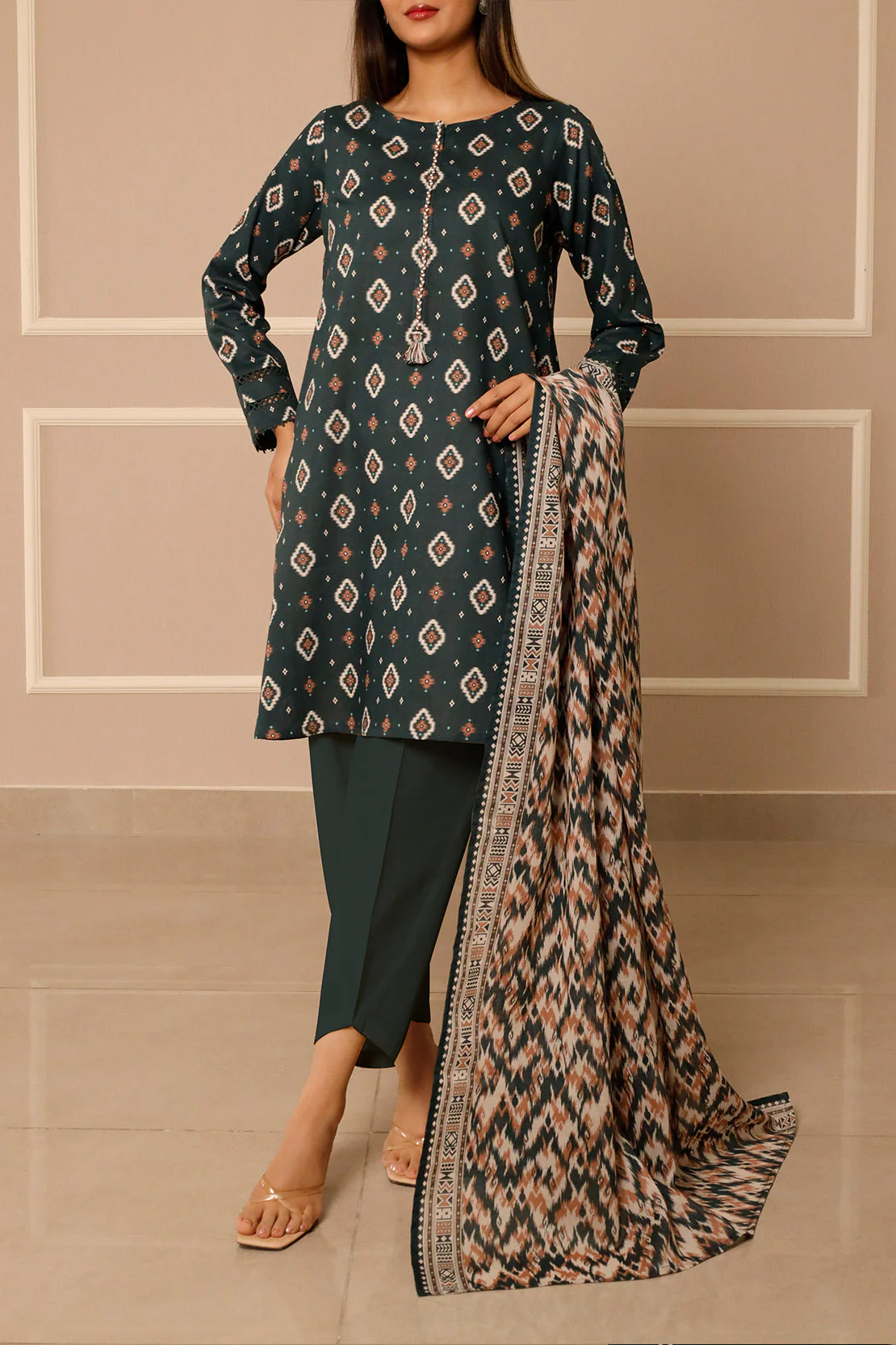 Unstitched Printed Lawn 3 Piece - Image 2