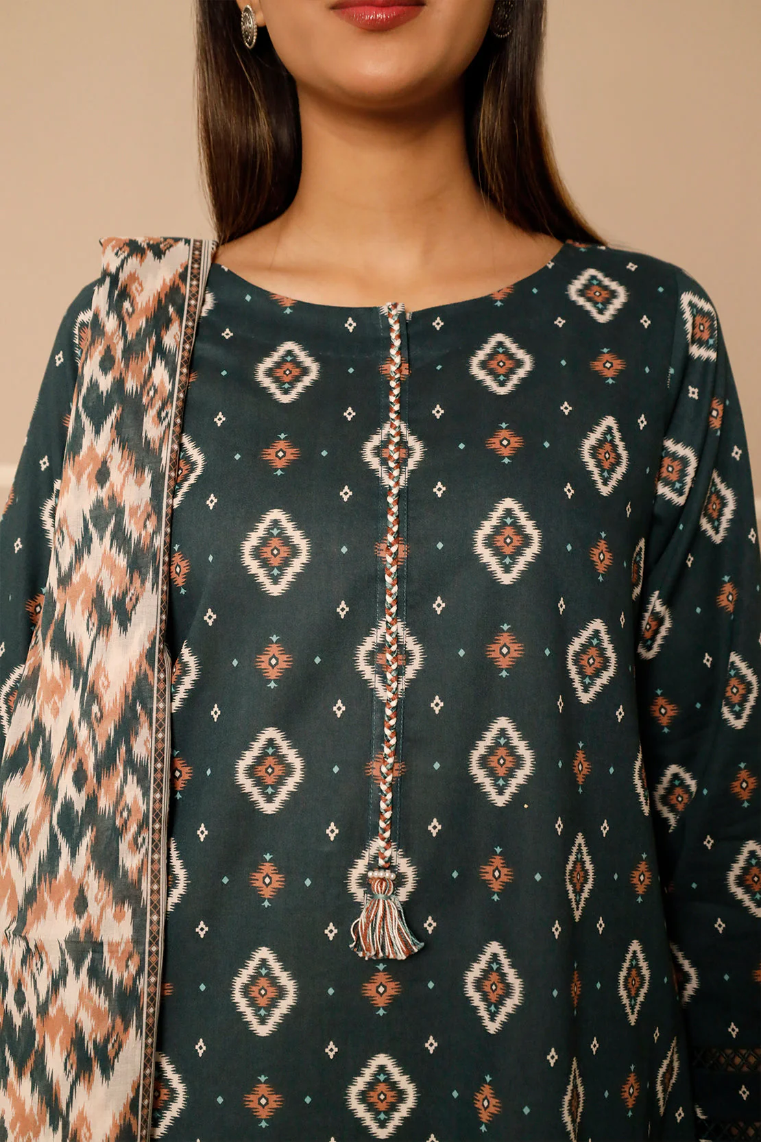 Unstitched Printed Lawn 3 Piece - Image 8