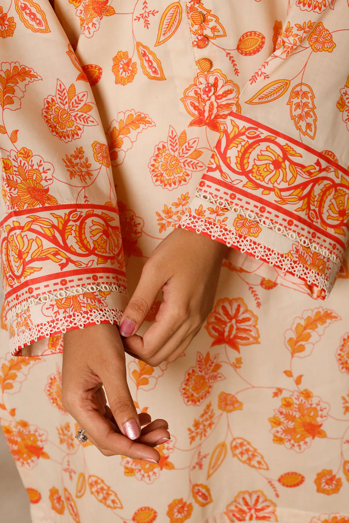 Unstitched Printed Lawn 3 Piece - Image 7