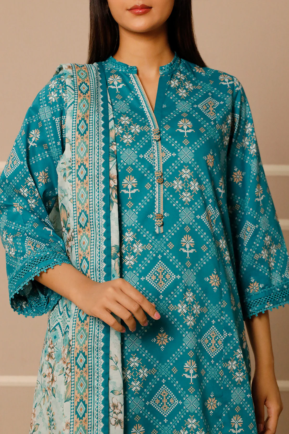Unstitched Printed Lawn 3 Piece - Image 5