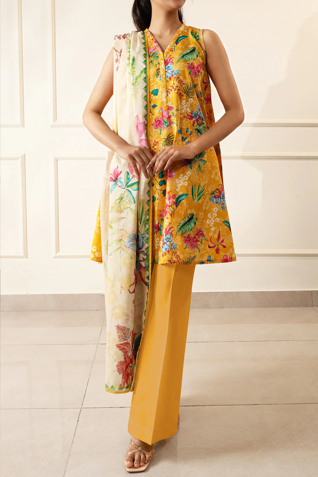 Unstitched Printed Lawn 3 Piece - Image 2