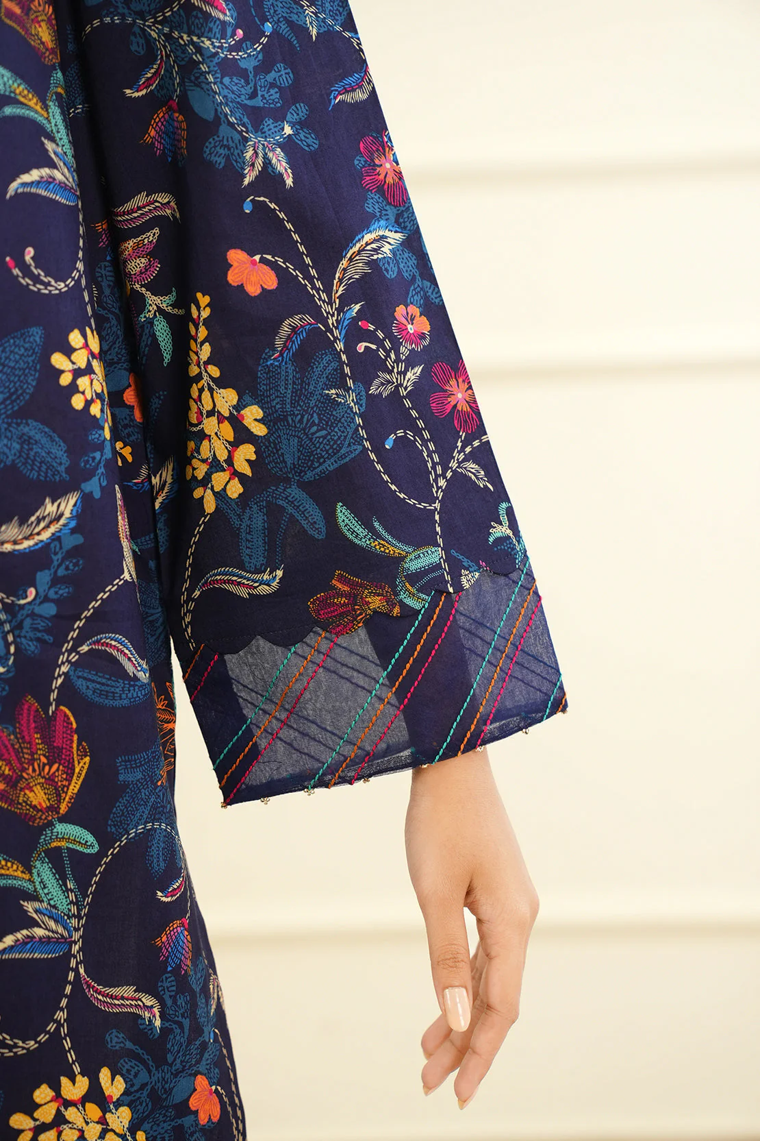 Unstitched Printed Lawn 3 Piece - Image 6