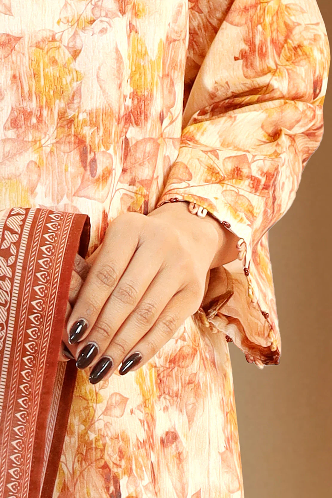 Unstitched Printed Lawn 3 Piece - Image 4