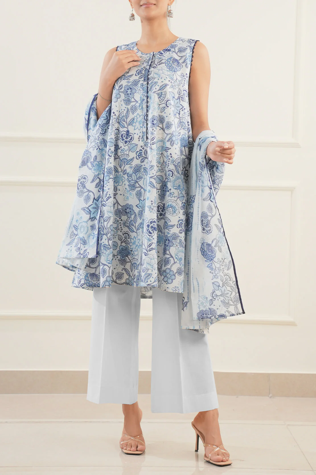 Unstitched Printed Lawn 3 Piece - Image 2