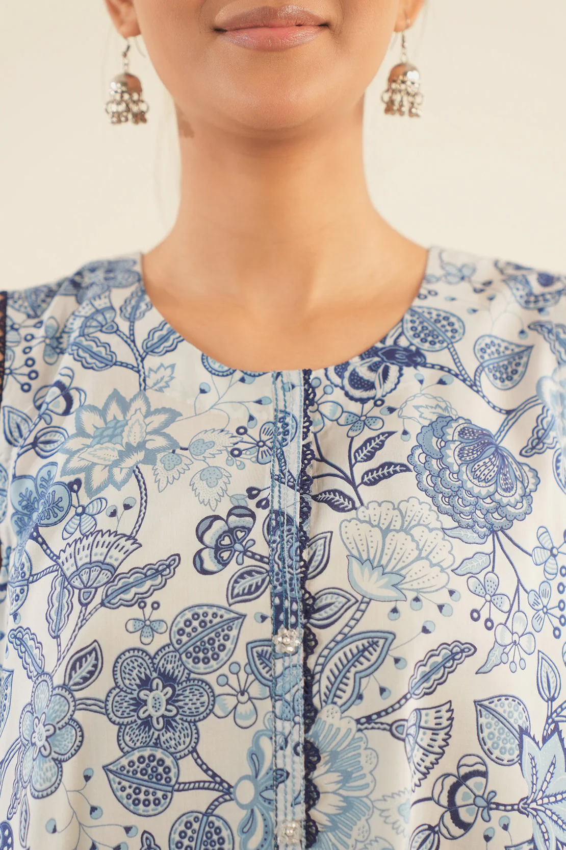 Unstitched Printed Lawn 3 Piece - Image 6