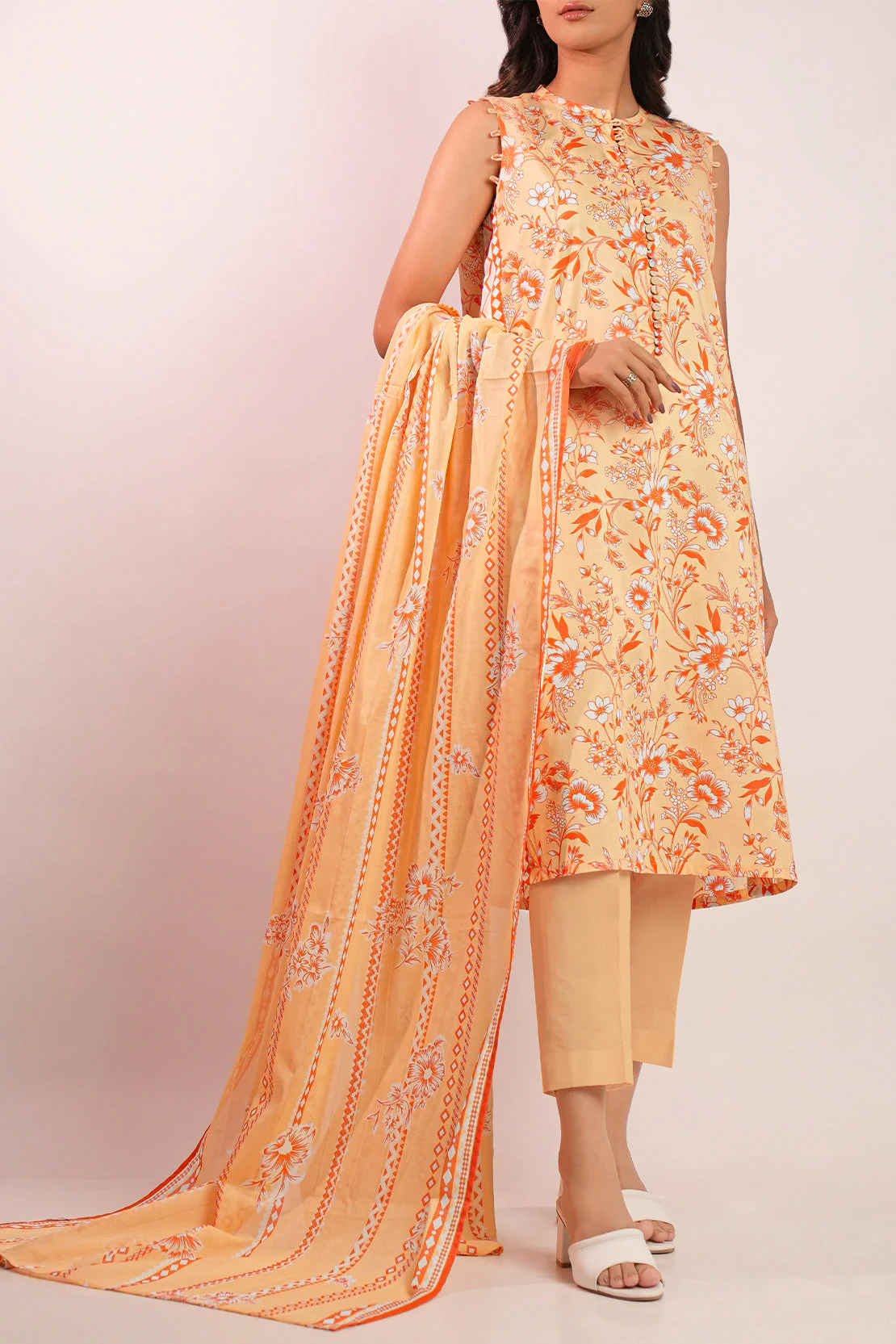 Unstitched Printed Lawn 3 Piece - Image 2