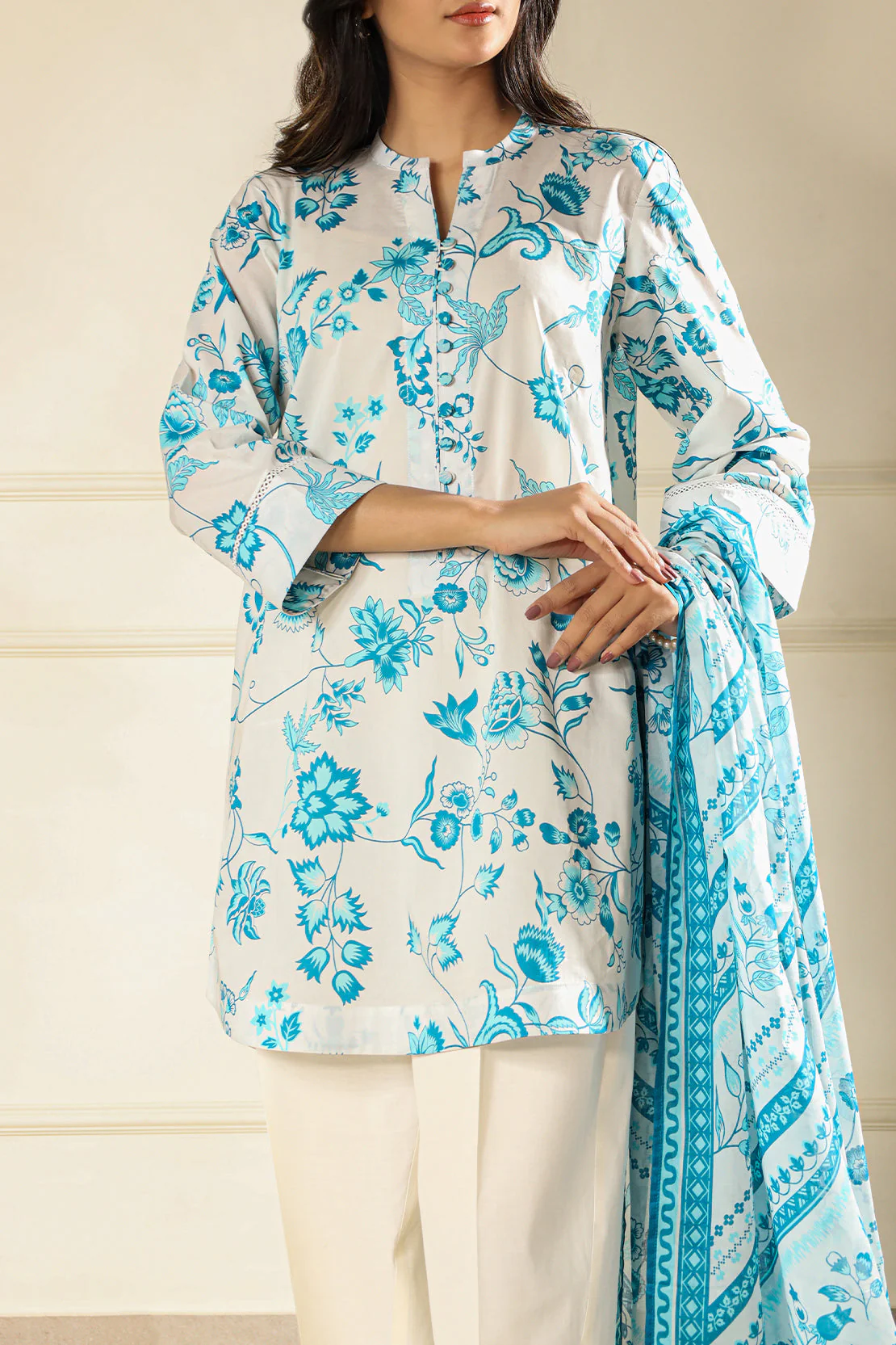 Unstitched Printed Lawn 3 Piece - Image 6