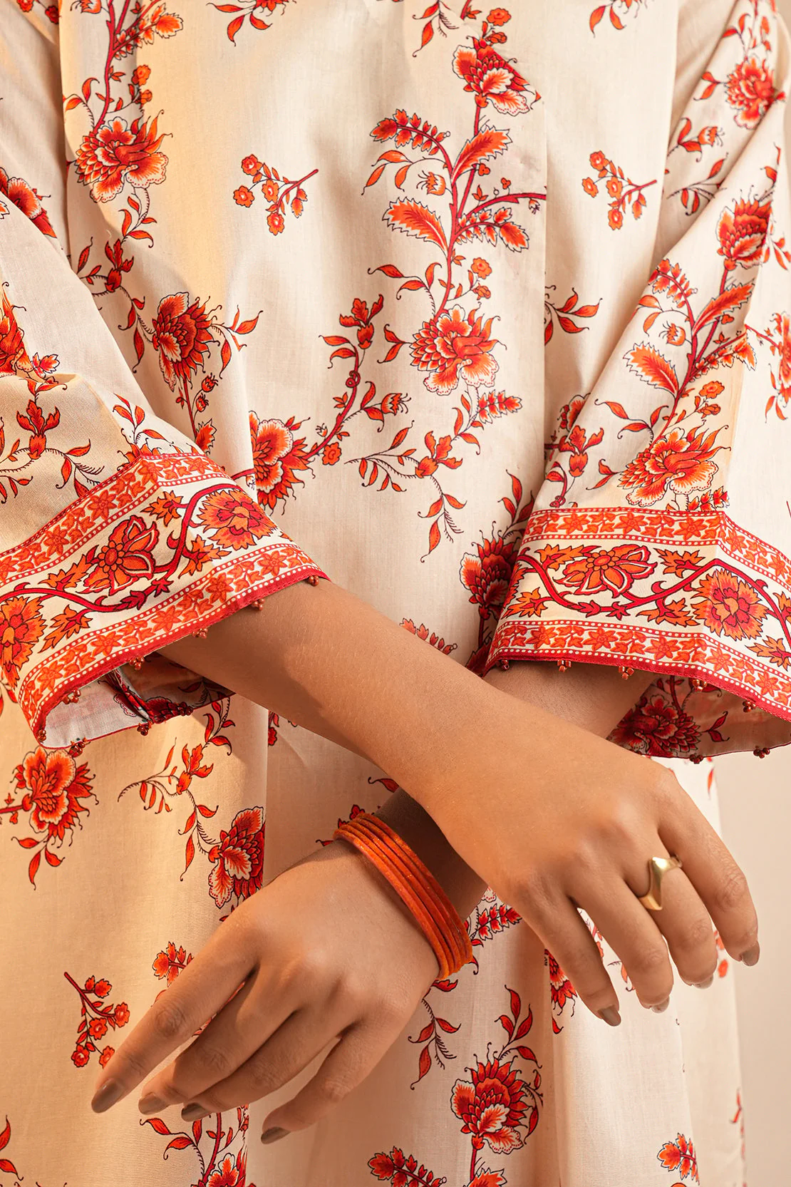 Unstitched Printed Lawn 3 Piece - Image 8