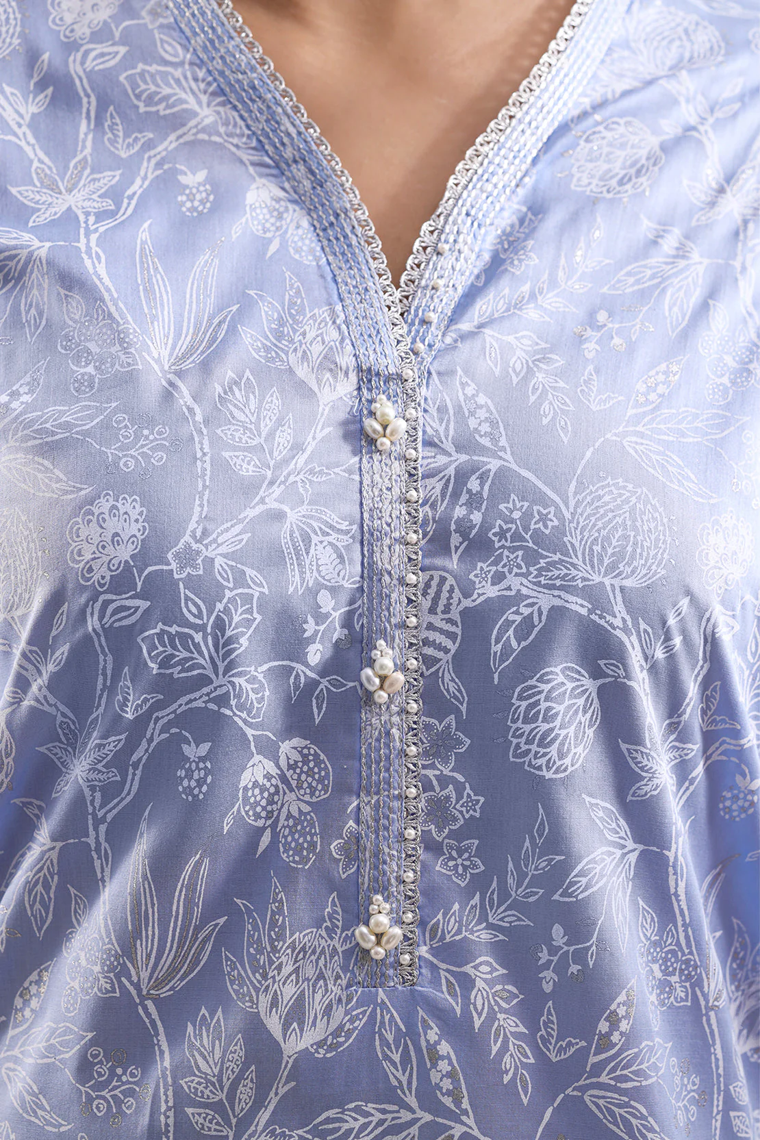 Unstitched Printed Lawn 3 Piece - Image 4