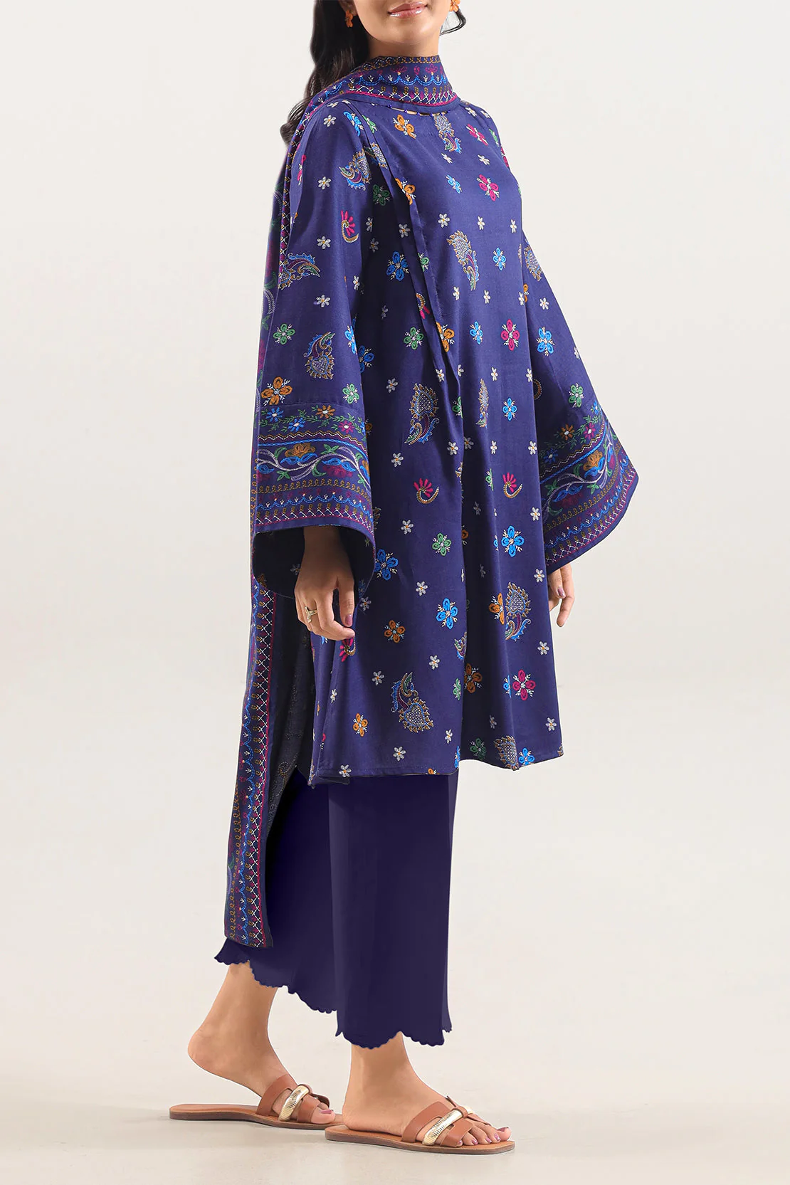 Unstitched Printed Lawn 3 Piece - Image 3