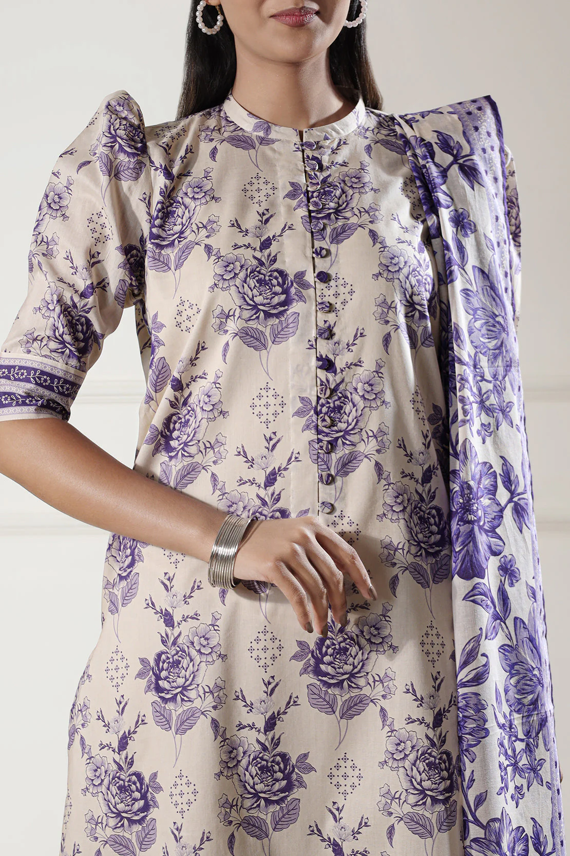 Unstitched Printed Lawn 3 Piece - Image 5