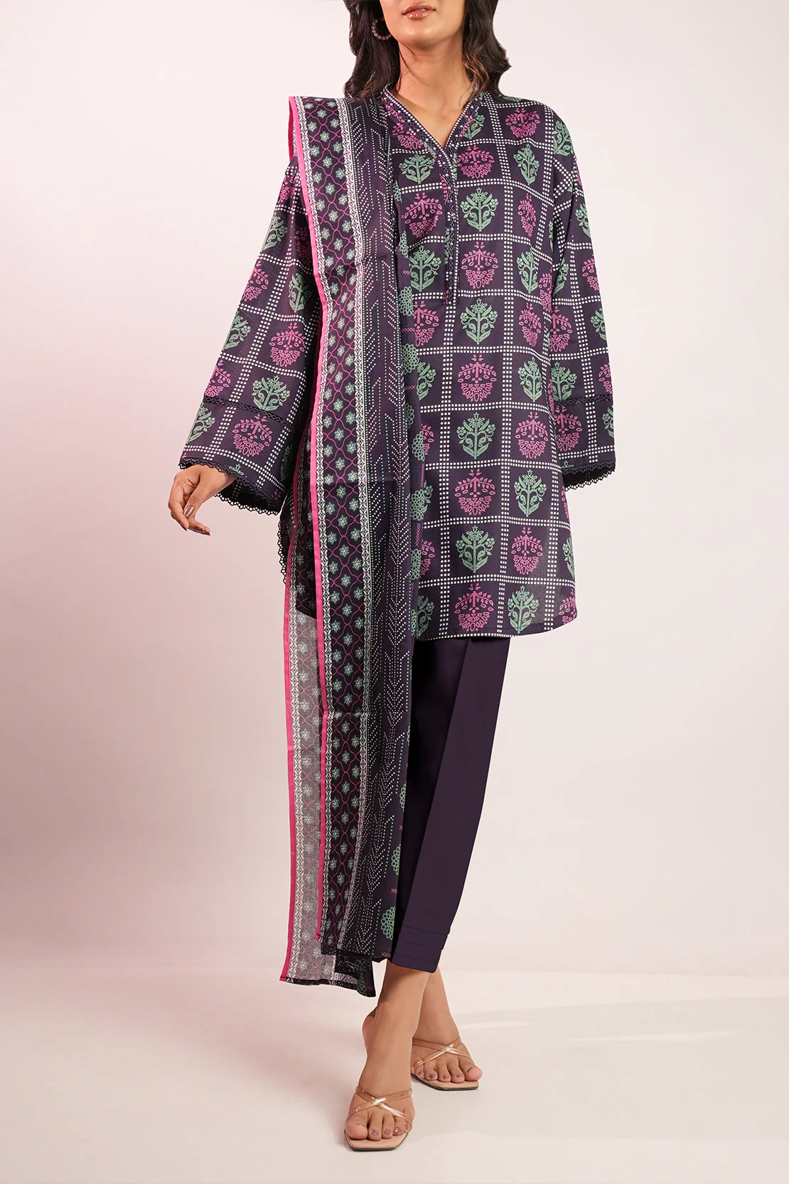 Unstitched Printed Lawn 3 Piece - Image 3