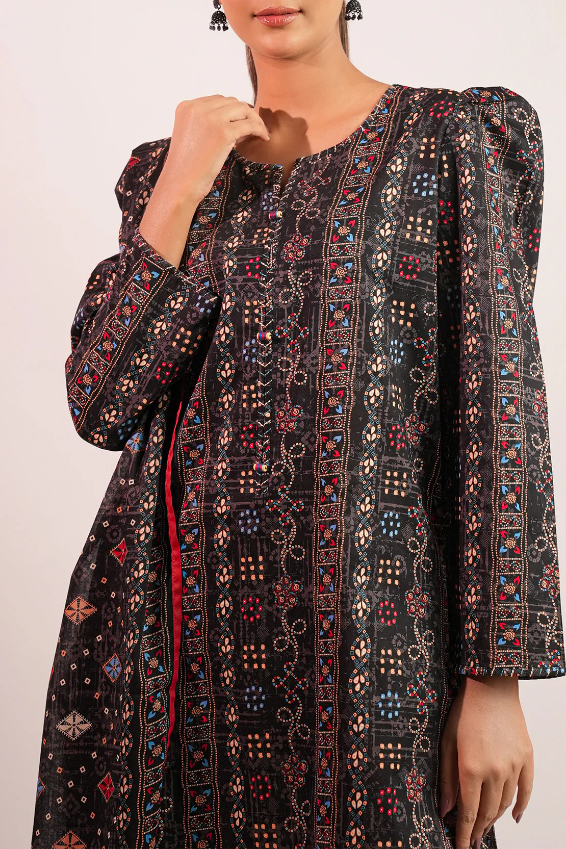 Unstitched Printed Lawn 3 Piece - Image 4