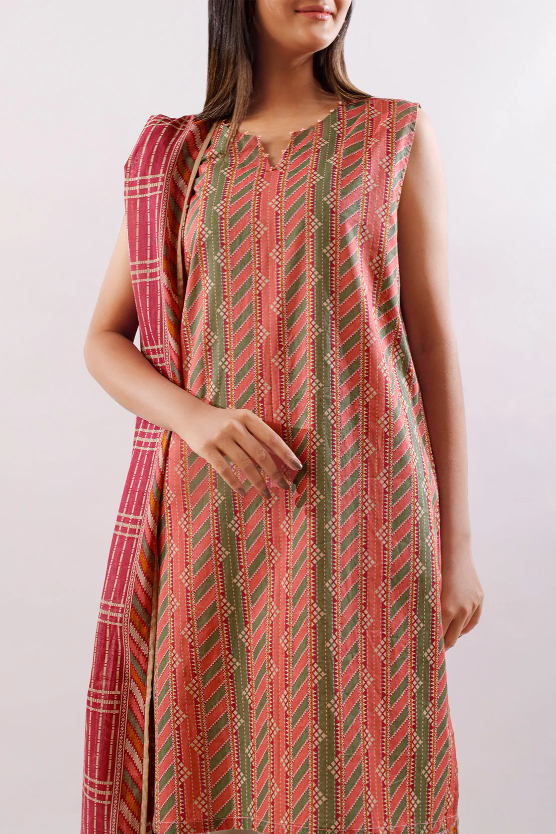 Unstitched Printed Lawn 3 Piece - Image 3