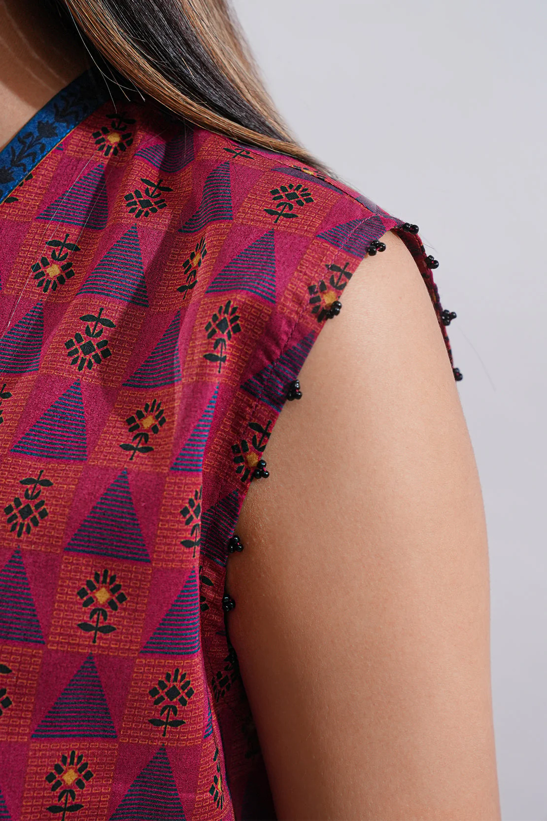 Unstitched Printed Lawn 3 Piece - Image 8