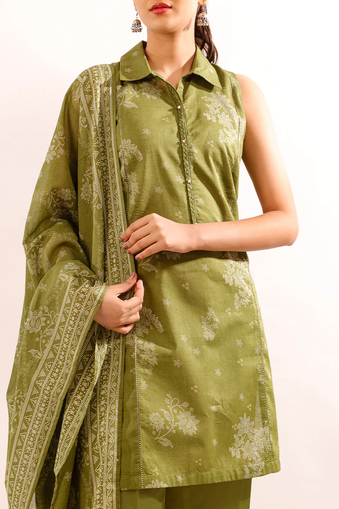 Unstitched Printed Lawn 3 Piece - Image 4
