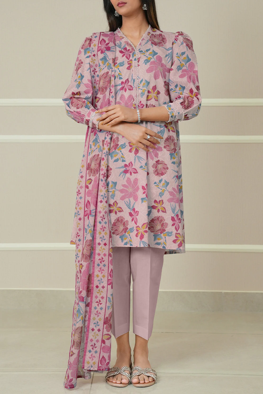 Unstitched Printed Lawn 3 Piece - Image 3
