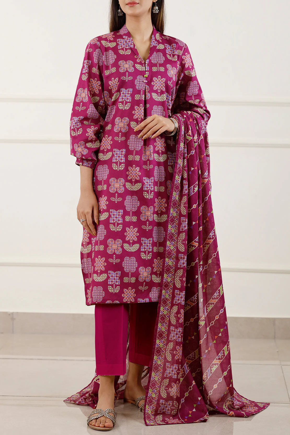 Unstitched Printed Lawn 3 Piece - Image 4