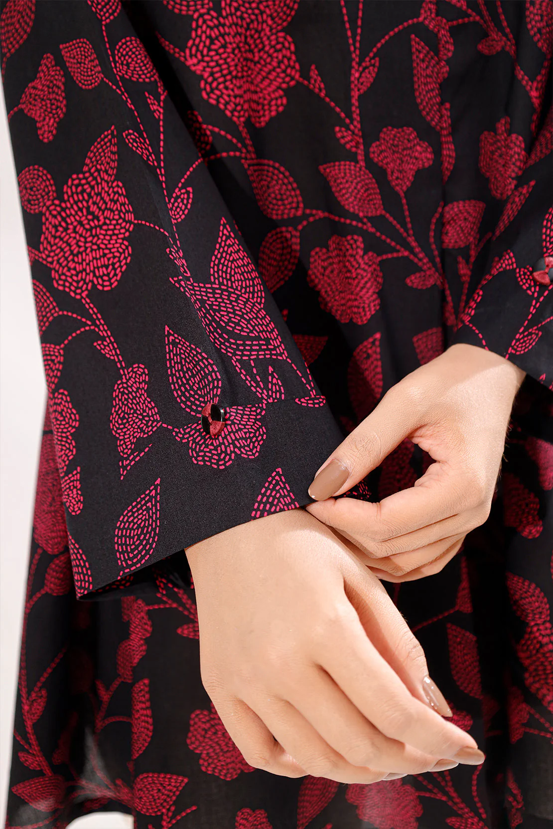 Unstitched Printed Lawn 3 Piece - Image 7