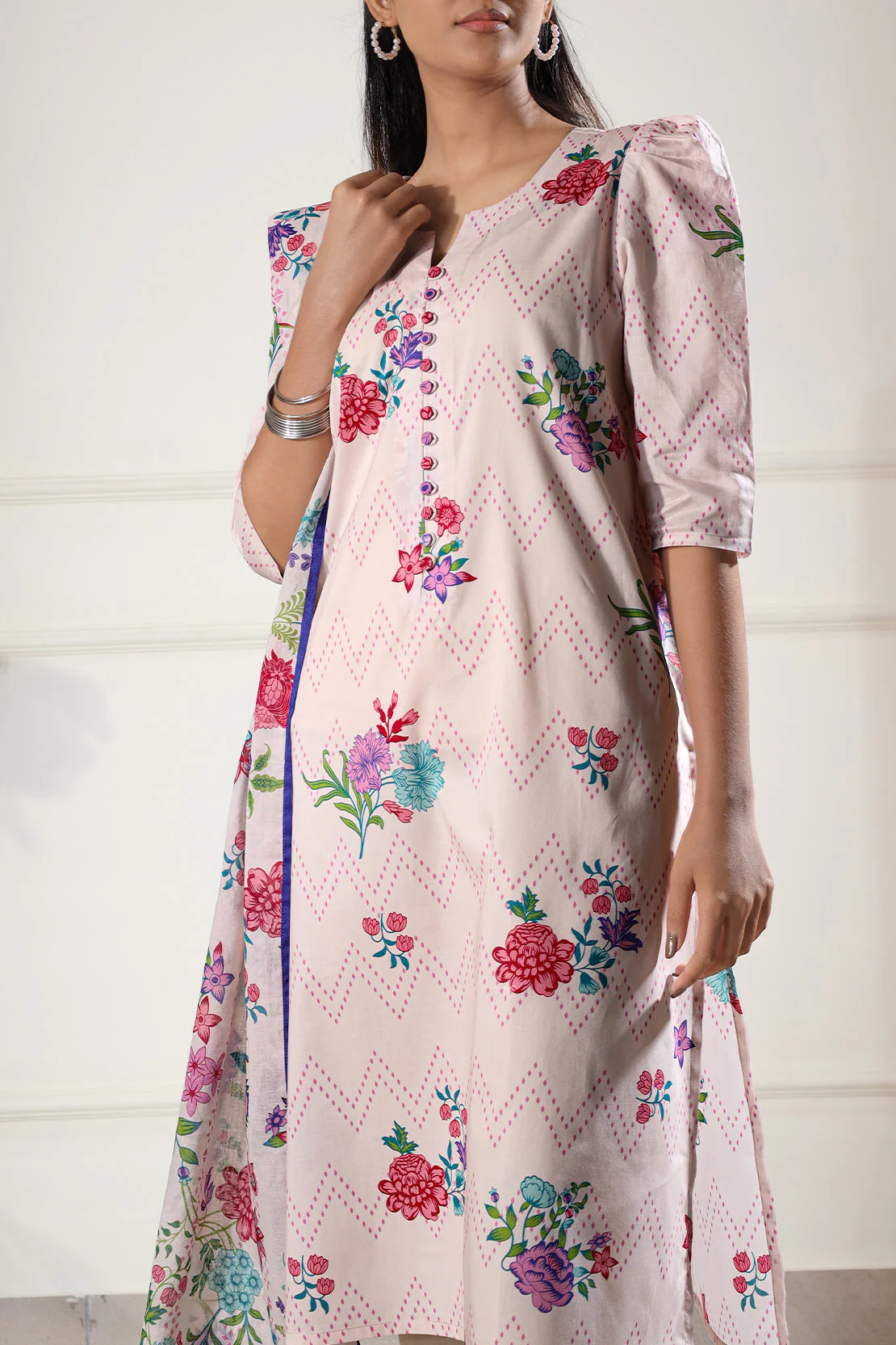 Unstitched Printed Lawn 3 Piece - Image 2