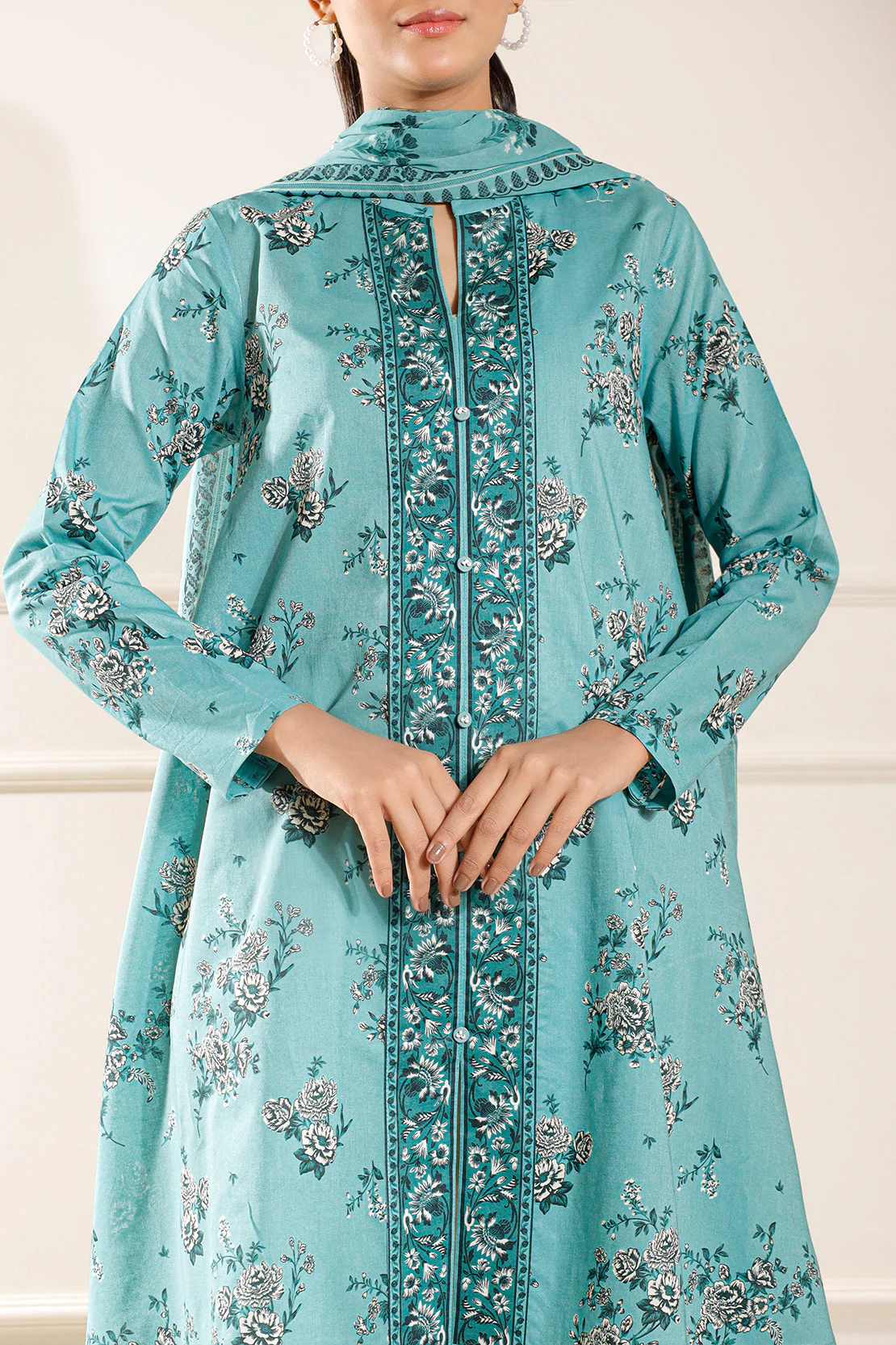 Unstitched Printed Lawn 3 Piece - Image 4