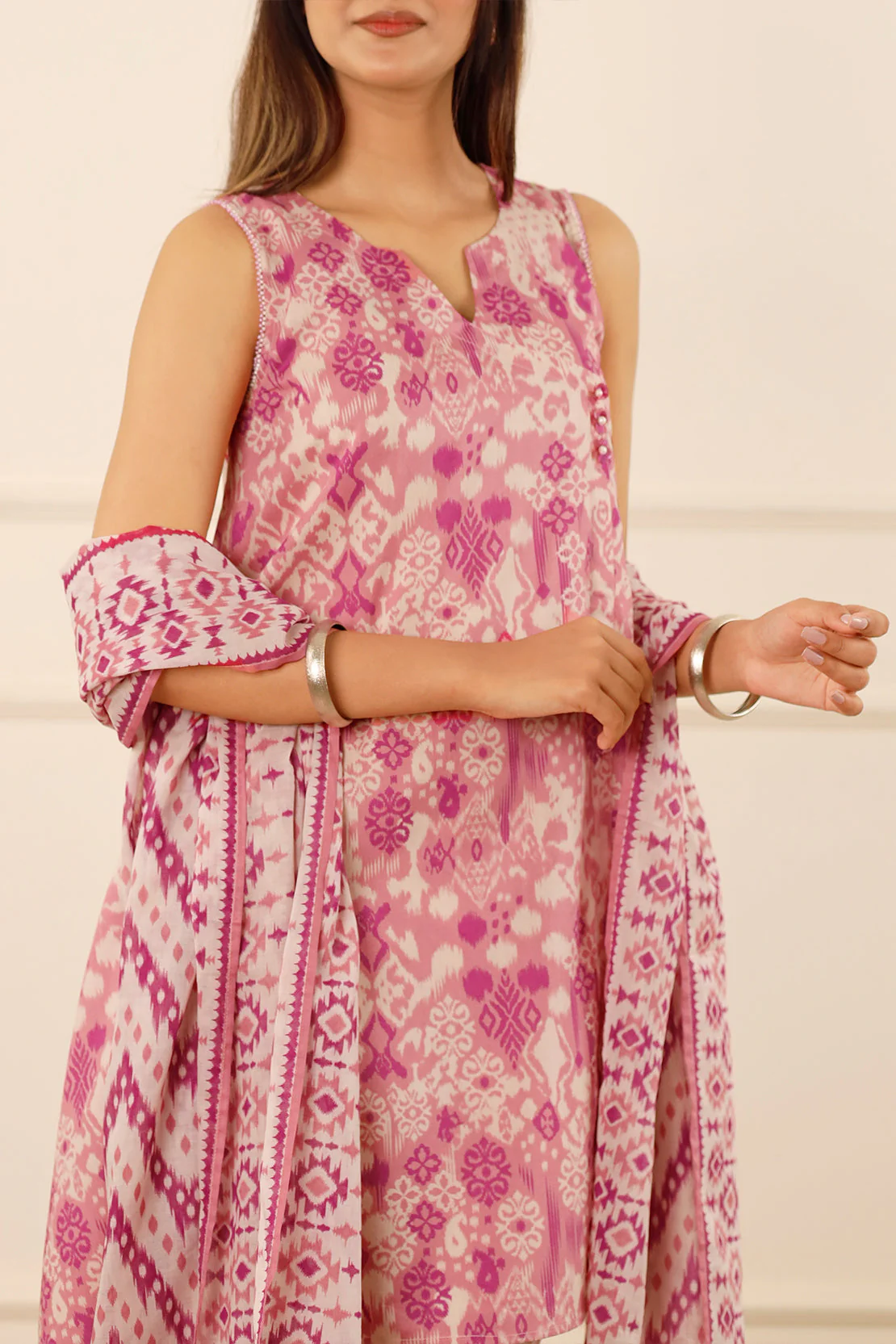 Unstitched Printed Lawn 3 Piece - Image 7
