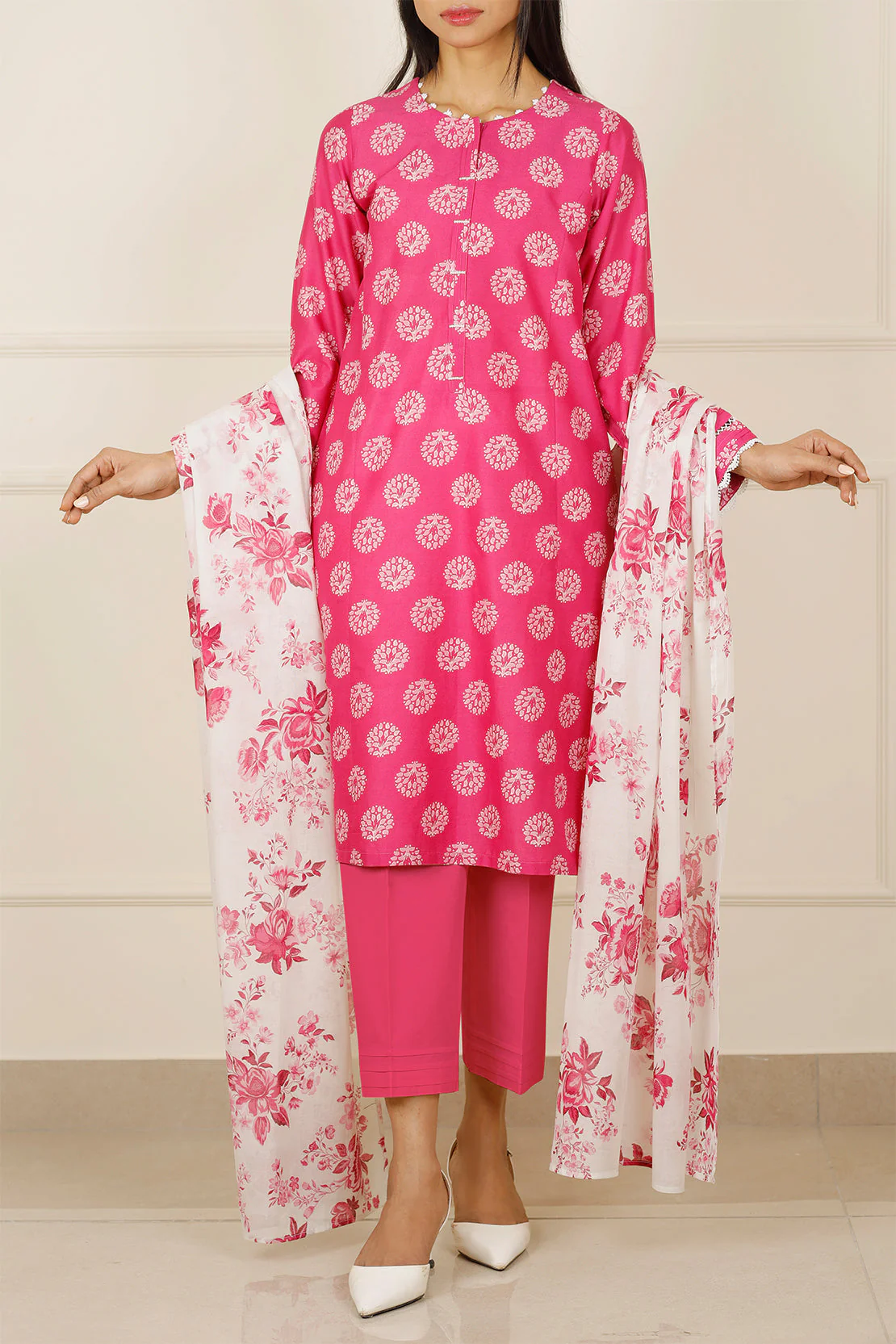 Unstitched Printed Lawn 3 Piece - Image 2